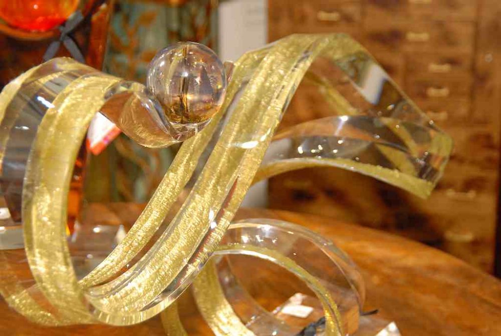 Horizontal Wave Sculpture - Image 3